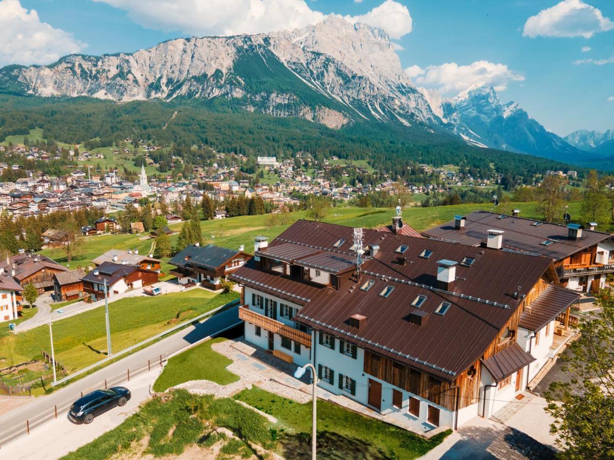 Chalet Socrepes - Dolomiti Skyline Cortina dʼAmpezzo Exteriér fotografie